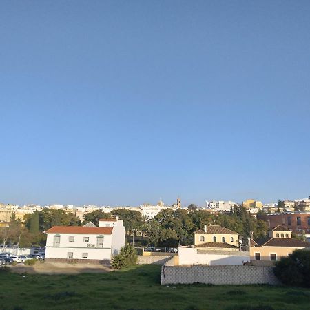 Piso Amplio Y Tranquilo En Marchena Apartment Ngoại thất bức ảnh